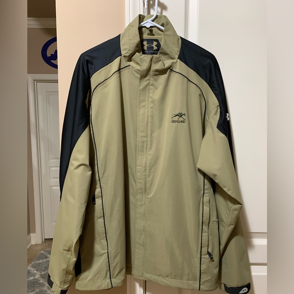 Under Armour Men's Khaki and Black Windbreaker